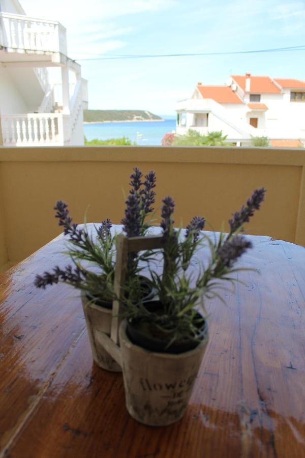Apartament Kampor Damira Rab Town